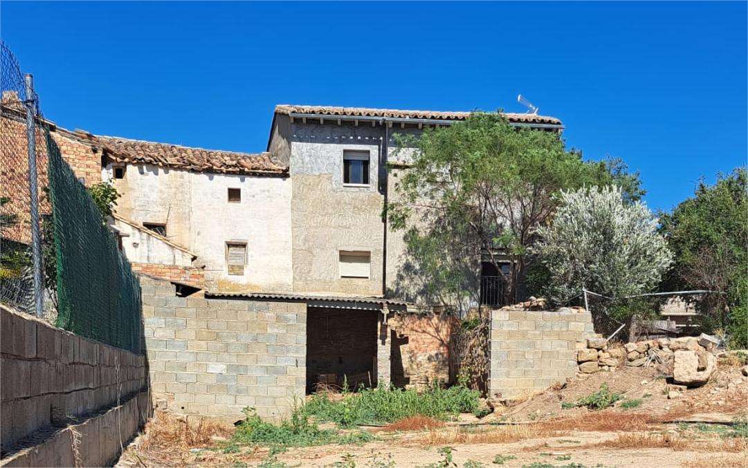 terreno en venta en angües